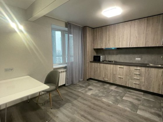 2 кімн.квартира в новобудові біля ТРЦ Київ