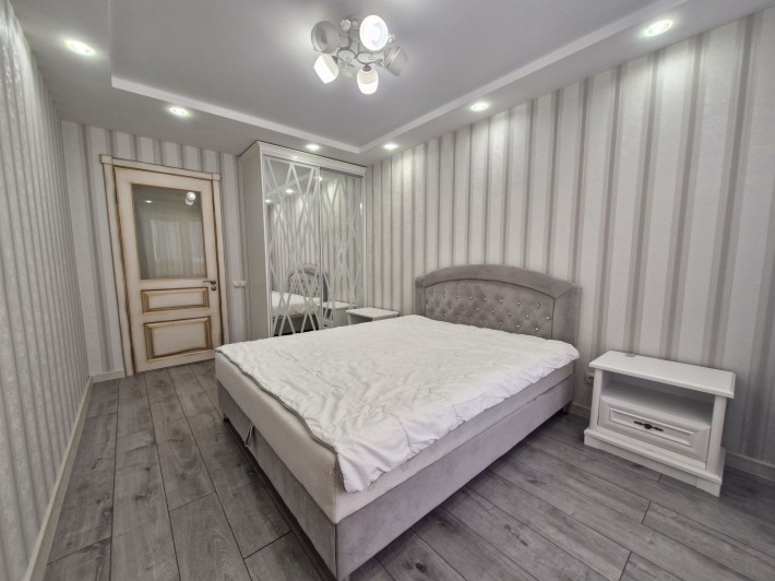 Оренда двухкімнатної квартири пр.Свободи ,2 поверх ,рн Європорту - фото 1