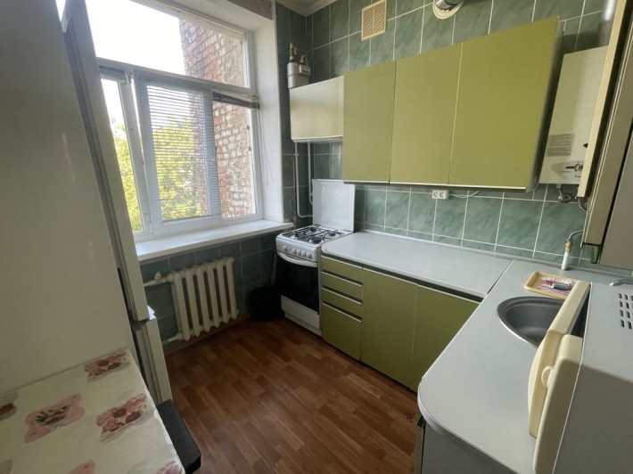 ТРЦ Київ,  2-х кімнатна з роздільними кімнатами - фото 1