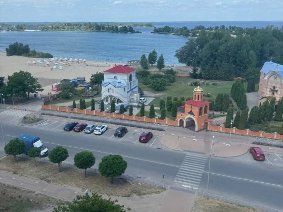 Гарна 2 кімн.  квартира, Митниця з видом на р. Дніпро Черкаси