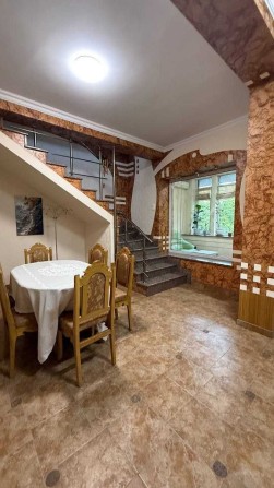 Власник. Оренда центр квартира 180кв. Аналог будинку.Метрів - фото 1