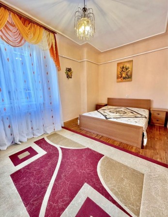 Квартира з 2  роздільними кімнатами на Українській (центр міста) - фото 1