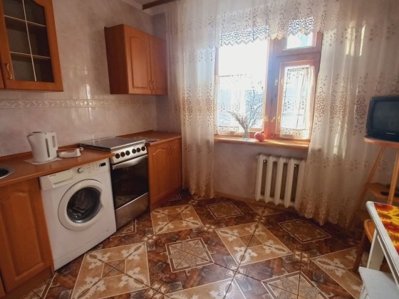 Здається 2 кімнатна квартира Урожай