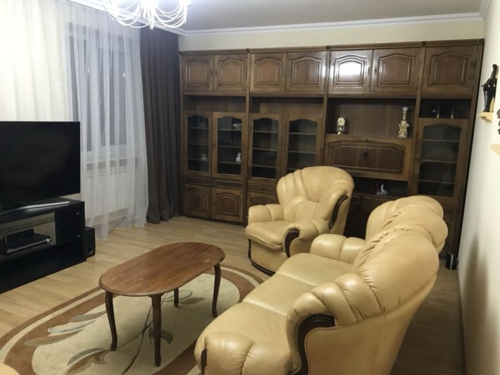 Оренда 3 кім. новобудови вул. Каспрука - фото 1