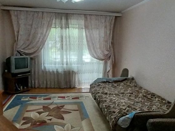 Оренда квартири  2х кімнатна Чернівці