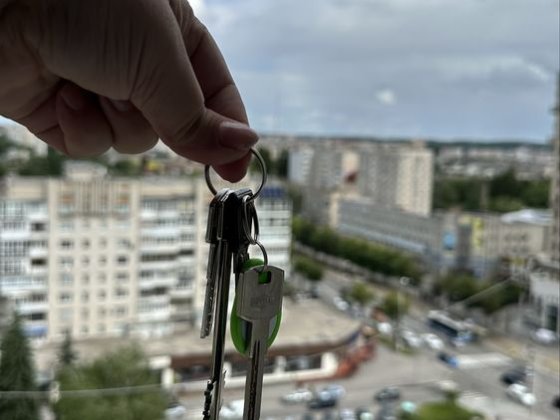Оренда 2 кімнатна квартира на проспекті Космонавтів