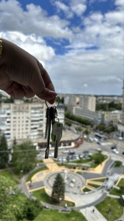 Оренда 2 кімнатна квартира на проспекті Космонавтів - фото 1
