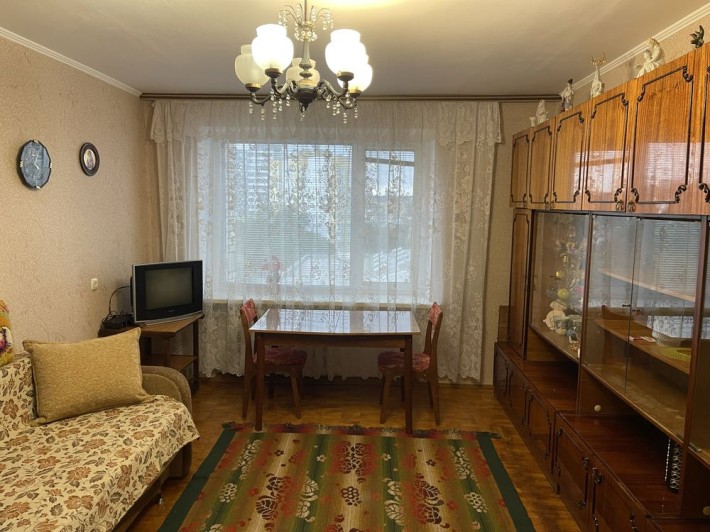 Сдам 2 комнатную квартиру - фото 1