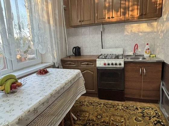 (3) Здам 2-кімнатну квартиру на Київській 2983