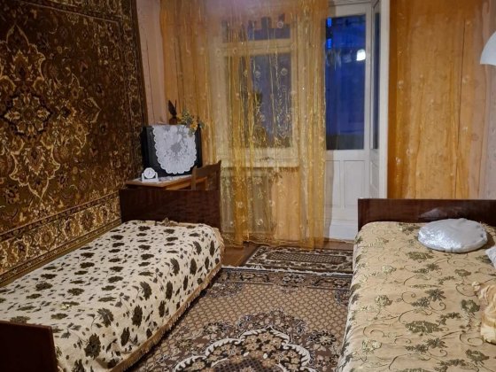 Здається квартира на Хотинській вул Чернівці