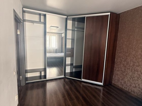 2 кімнатна квартира по вілиці Одеська, р-н Епіцентру.