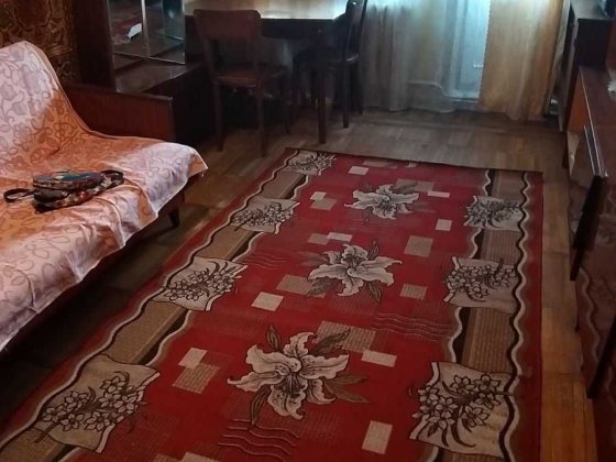 2 кімнатна біля УРОЖАЮ