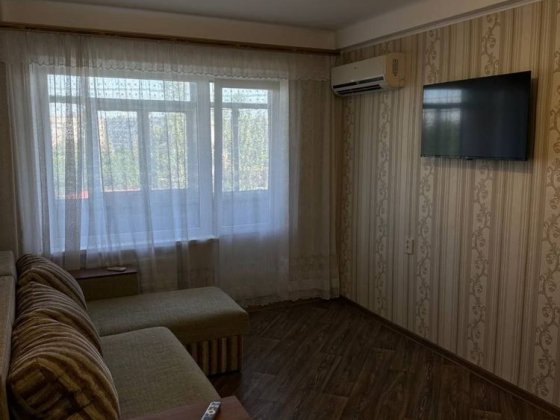 Оренда 1- но кімнатної квартири, 7/9 вул. Чарівна Запоріжжя