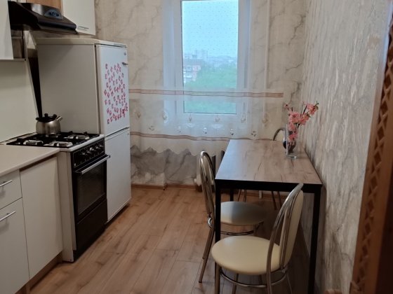 Оренда квартири 3к Ближнє замостя