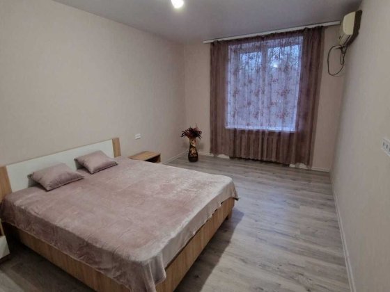 Сдам 2-х комнатную квартиру в центре, пр Яворницкого