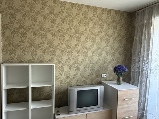 Сдам 2-ком. кв. пр. Б. Хмельницкого 12 квартал
