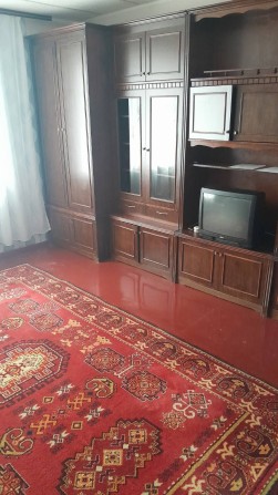 Здам 1-но кімнатну квартиру в районі ринку Хмільник - фото 1