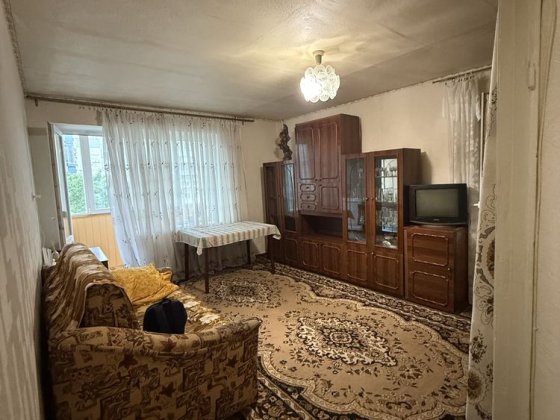 Сдам 1к квартиру Левый берег
