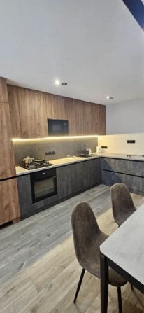 Сдам 2к квартиру ЖК Ривер Парк,барон Разгуляефф,аквапар - фото 1
