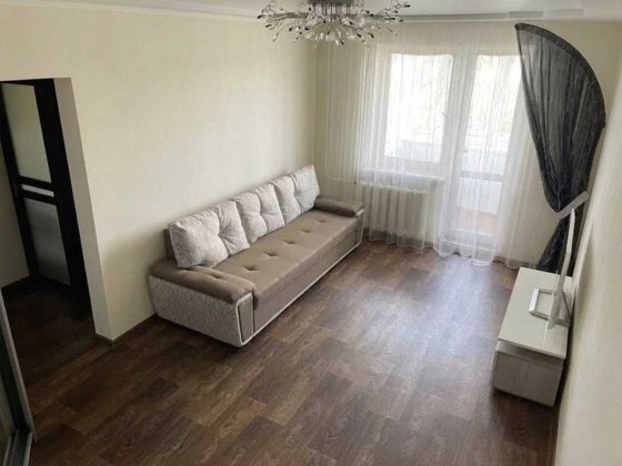 сдам 1к квартиру на яворницкого