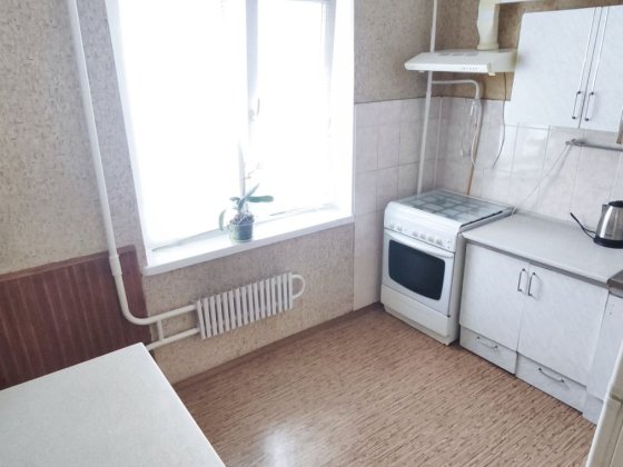 Здається чудова квартира біля озера Тяжилів