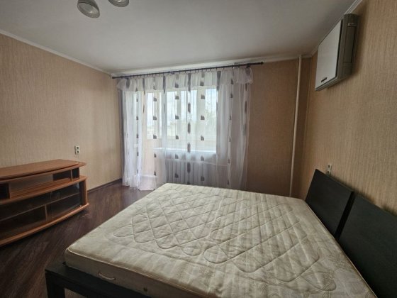 Оренда трьох кімнатна квартира в центрі Житомир