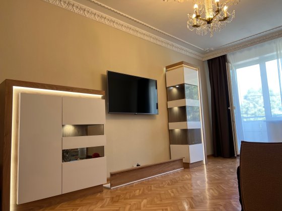 Двокімнатна квартира на жм Перемога.