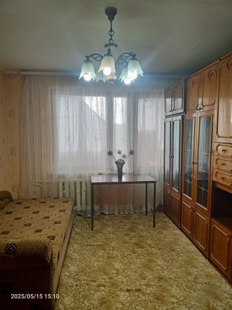 Сдам 1 комнатную на 12 квартале, р-н 61 школы, 12 квартал - фото 1