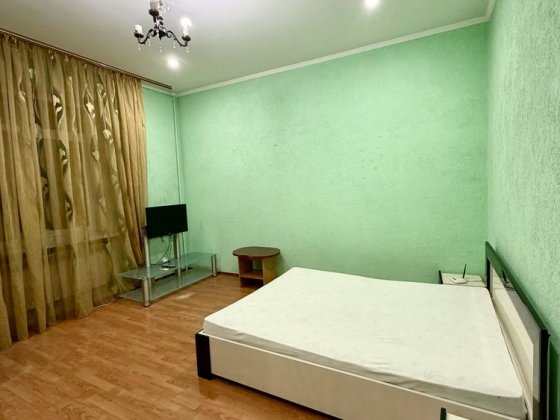 Продаж 1к сталінки на пл.Перемоги Житомир