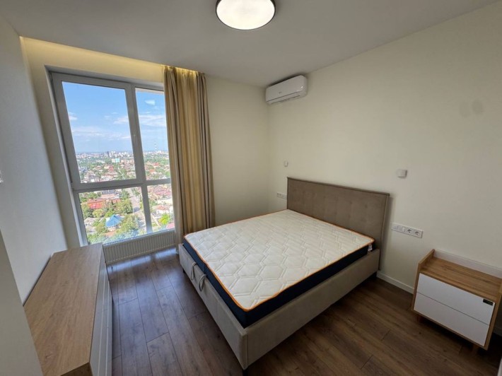 Аренда 4к квартиры. ЖК Грани. 100м. Можно с собачкой. Паркинг - фото 1