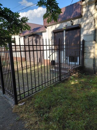 Сдаю хорошее помещение в центре города ( ул.М.Морская). - фото 1
