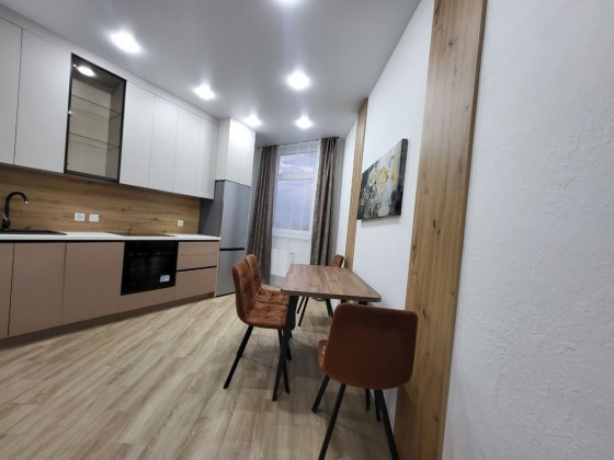 Сдам 2-комн 60 м2 на Краснова долгосрочно 60 Жемчужина Одеса