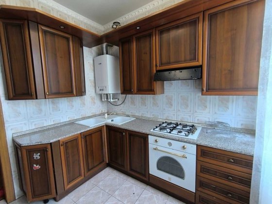 Аренда 3х комн. квартиру в Центре  Канатная. Сталинка. Одеса