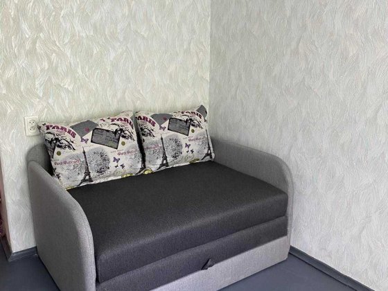 Сдам трехкомнатную в районе Титова (Незалежності) Дніпро