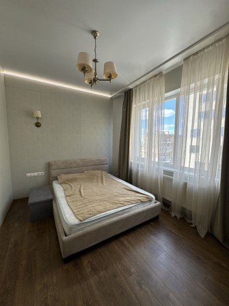 Сдам 2 к квартиру метро 23 августа ЖК Триумф - фото 1