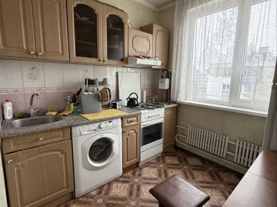 Сдам 1 комнатную квартиру первый дом метро Героев Труда Харьков
