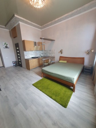 Сдам 1к квартиру студию центр Никольский - фото 1