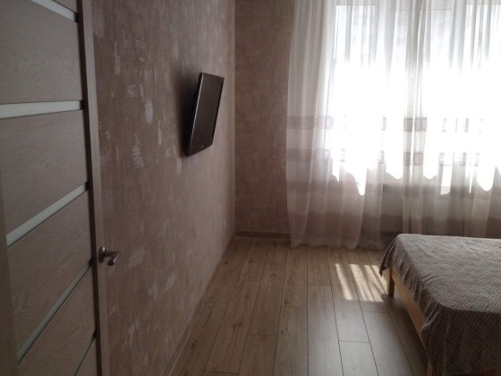 Сдам 1 к Совиньон Академ городок 50 м, животные обсуждаются!