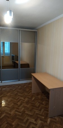 Супер !!! Сдам 1 кв метро Холодная Гора можно военного. 7000 гр. - фото 1