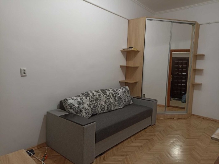 Квартира-студія в центрі Львова на вул. К. Левицького - фото 1