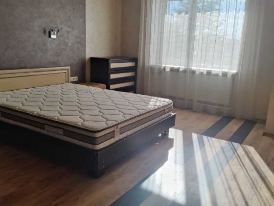 Сдам 1 комн ул.Ядова, новый дом, 2й этаж.