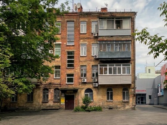 Сдам 3 к в Центре рн Яворныцкого