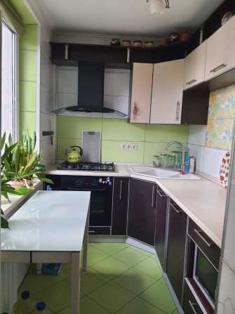 Сдам 2 кв метро Студенчекская Валентиновская 11000 гр. - фото 1