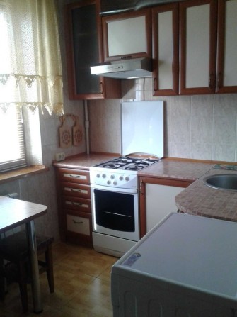 Сдам 1к м.Х.Гора, Холодногорская 6, мебель+техника - фото 1