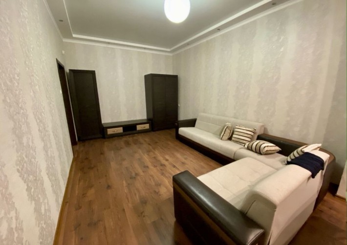 Реальная 2-ка на Салтовке, Героев Труда, ул Нескорених 32 - фото 1