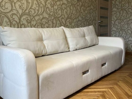 1 квартира новые дома, дворец спорта, Байрона 148