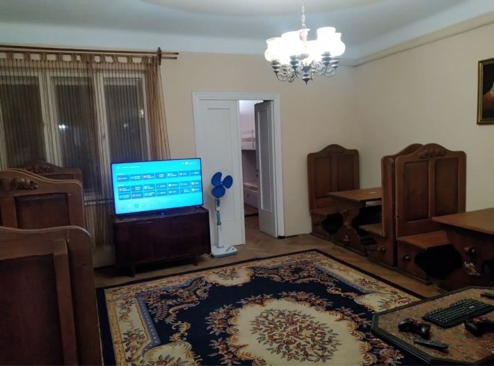Здам квартиру дівчатам студенткам вул.Коцюбинського - фото 1