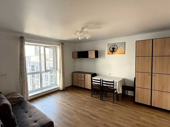 Оренда  2 кімнатної квартири,  вул. Залізнична, 620 $ Львів