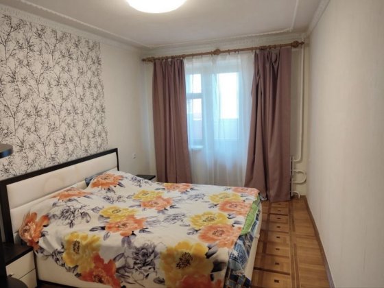 Здам 2 кімнатну квартиру на Олексіївці, пр.Перемоги,59 Харьков