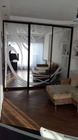 Сдам свою квартир м. Малышева 350м - фото 1